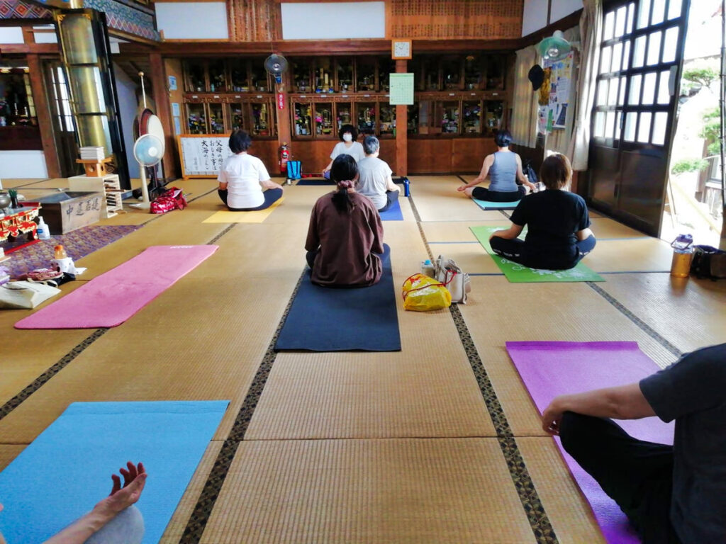 寺ヨガ #お寺 #日蓮宗 #終活 #葬儀 #納骨 #永代供養 #檀家 #佐賀市