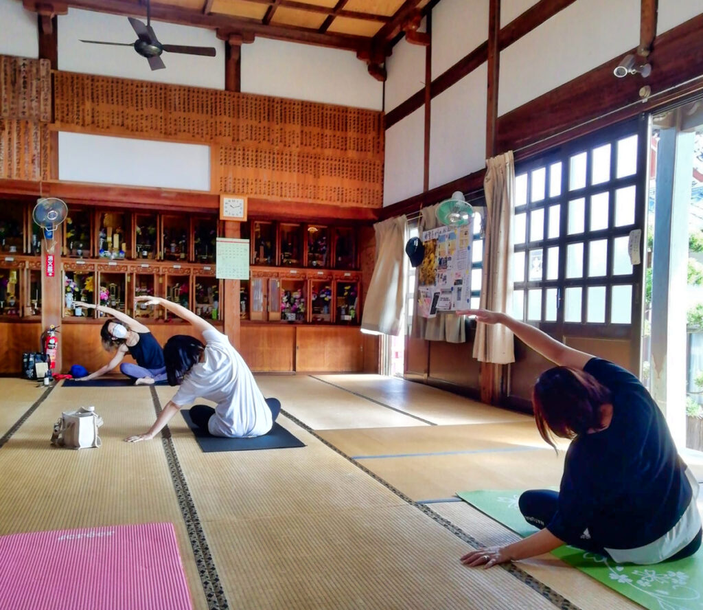 寺ヨガ #お寺 #日蓮宗 #終活 #葬儀 #納骨 #永代供養 #檀家 #佐賀市